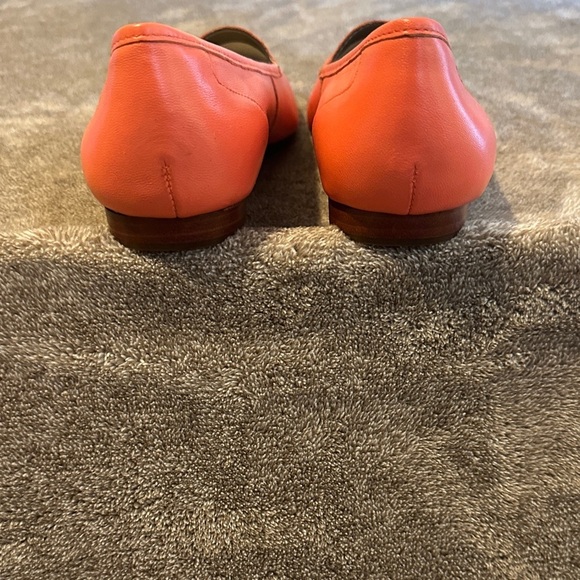 Array Coral Color Women's Leather Flats Loafers - Picture 2 of 4